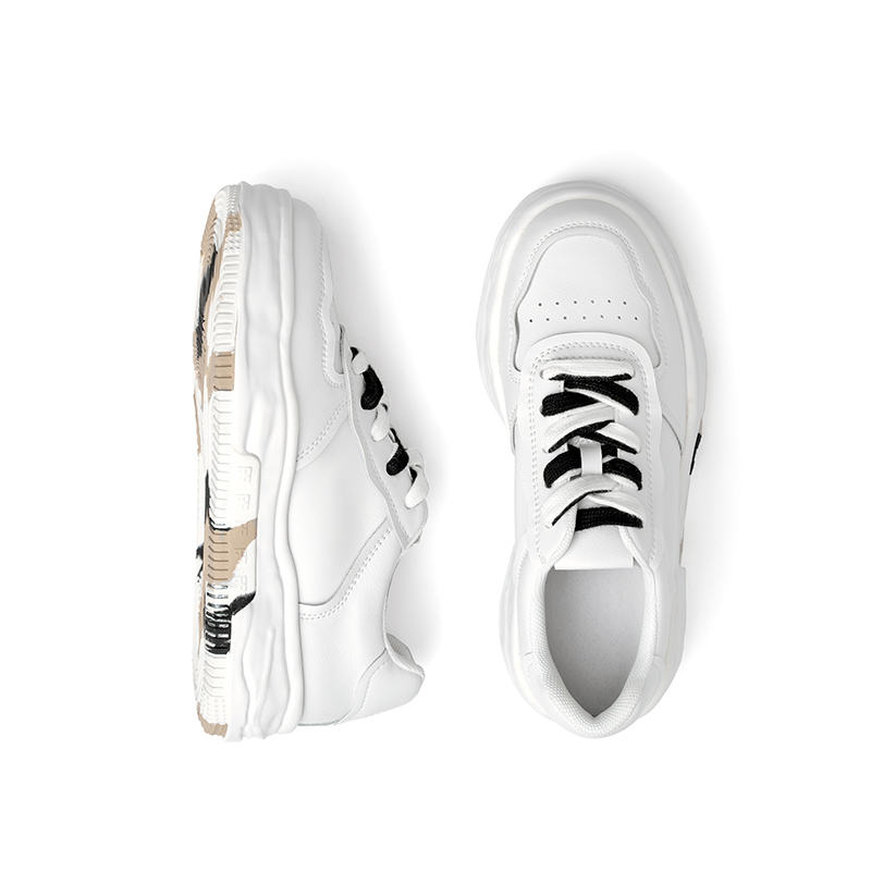 红蜻蜓女鞋官方旗舰店红蜻蜓休闲板鞋女2022夏季新款运动透气舒适百搭时尚女鞋WTB324432