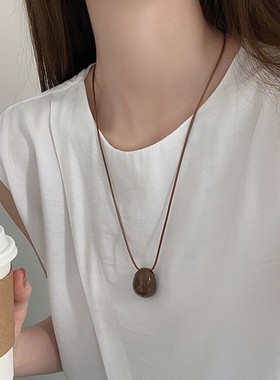 皮革腊肠狗小熊吊坠墨镜收纳包项链配饰百搭毛衣链小众设计感项饰