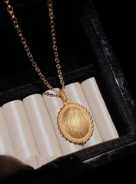 意大利奢华鸢尾花藤宝石戒指 金弦线车花 蛇纹锆石戒指百搭