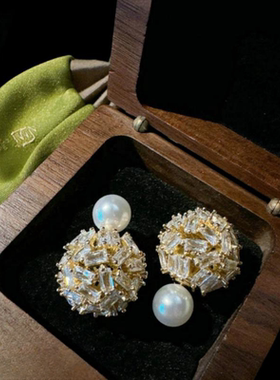 高级感落日黄冰玉髓孔雀滴釉时尚项链镀18K金双生花珍珠胸针百搭