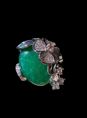 巴西绿玉髓宝石花朵戒指 富婆的快乐镀18K金复古繁花翠榴锆石戒指