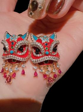 八宝瑞祥醒狮滴釉流苏宝石项链 新中式 醒狮水滴锆石红绳手链套装