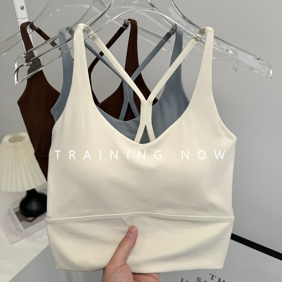 美背瑜伽内衣女健身服文胸防下垂跑步外穿带胸垫运动上衣吊带外穿,淘宝优惠券,粉丝福利购,淘宝优惠卷