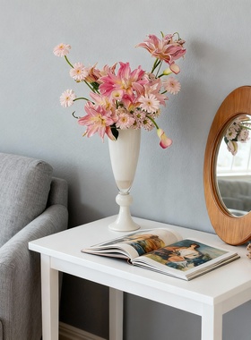 简约木质椭圆形化妆镜