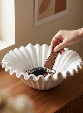 现代简约花瓣陶瓷装饰摆件收纳托