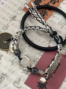 新中式山鬼花钱手链藏式编织手绳五帝钱铜钱流苏钱币铃铛饰