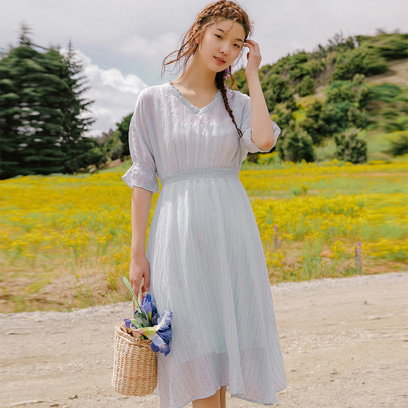  茵曼翰飞连衣裙