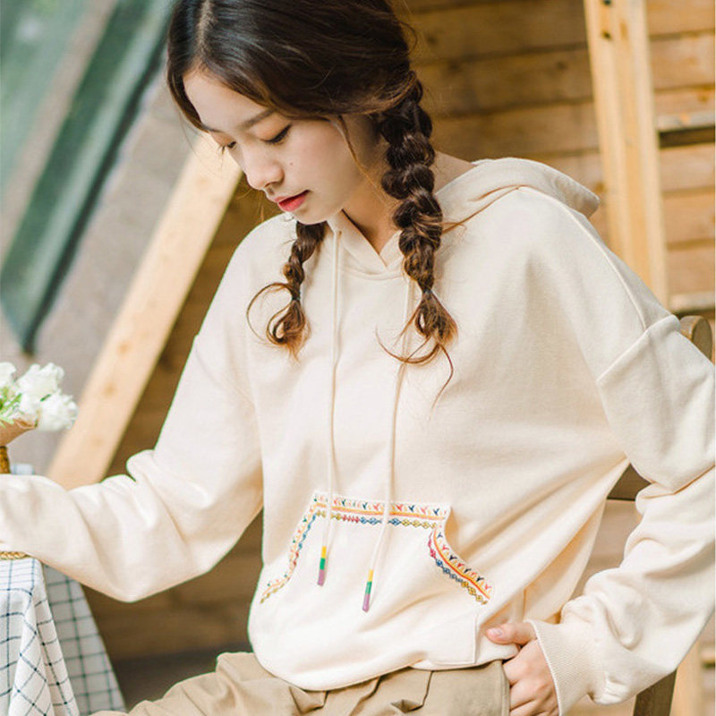 茵曼旗舰店短款小个子戴帽子卫衣 茵曼翰飞卫衣/绒衫