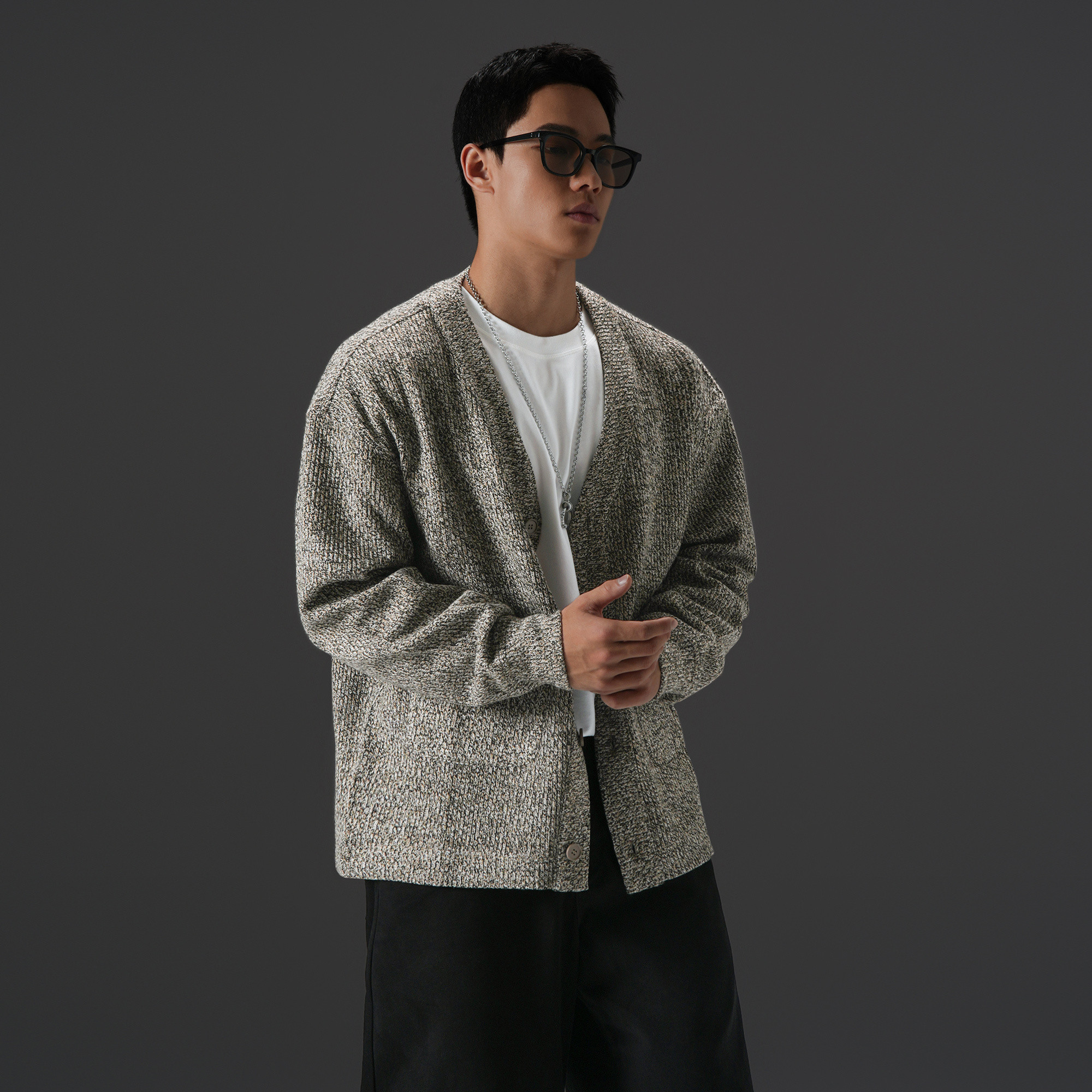 BD健美站秋冬重磅V领针织衫简约宽松休闲保暖毛衣开衫外套男,淘宝优惠券,粉丝福利购,淘宝优惠卷