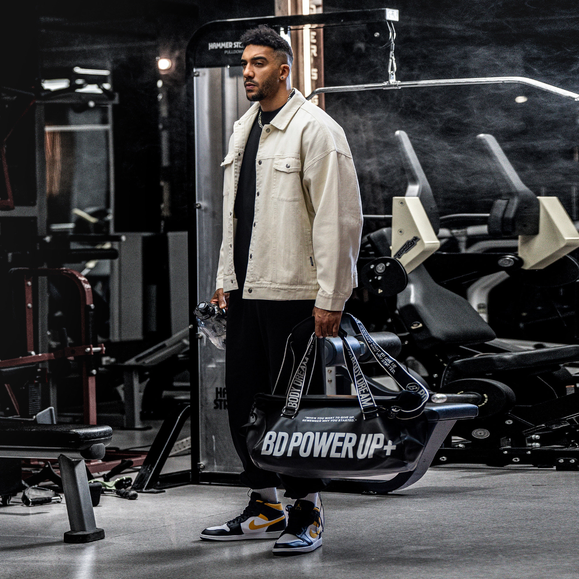 BD健美站白色纯棉健身牛仔外套男简约美式翻领运动夹克外套男春秋,淘宝优惠券,粉丝福利购,淘宝优惠卷