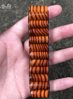 名木香府正宗黄花梨佛