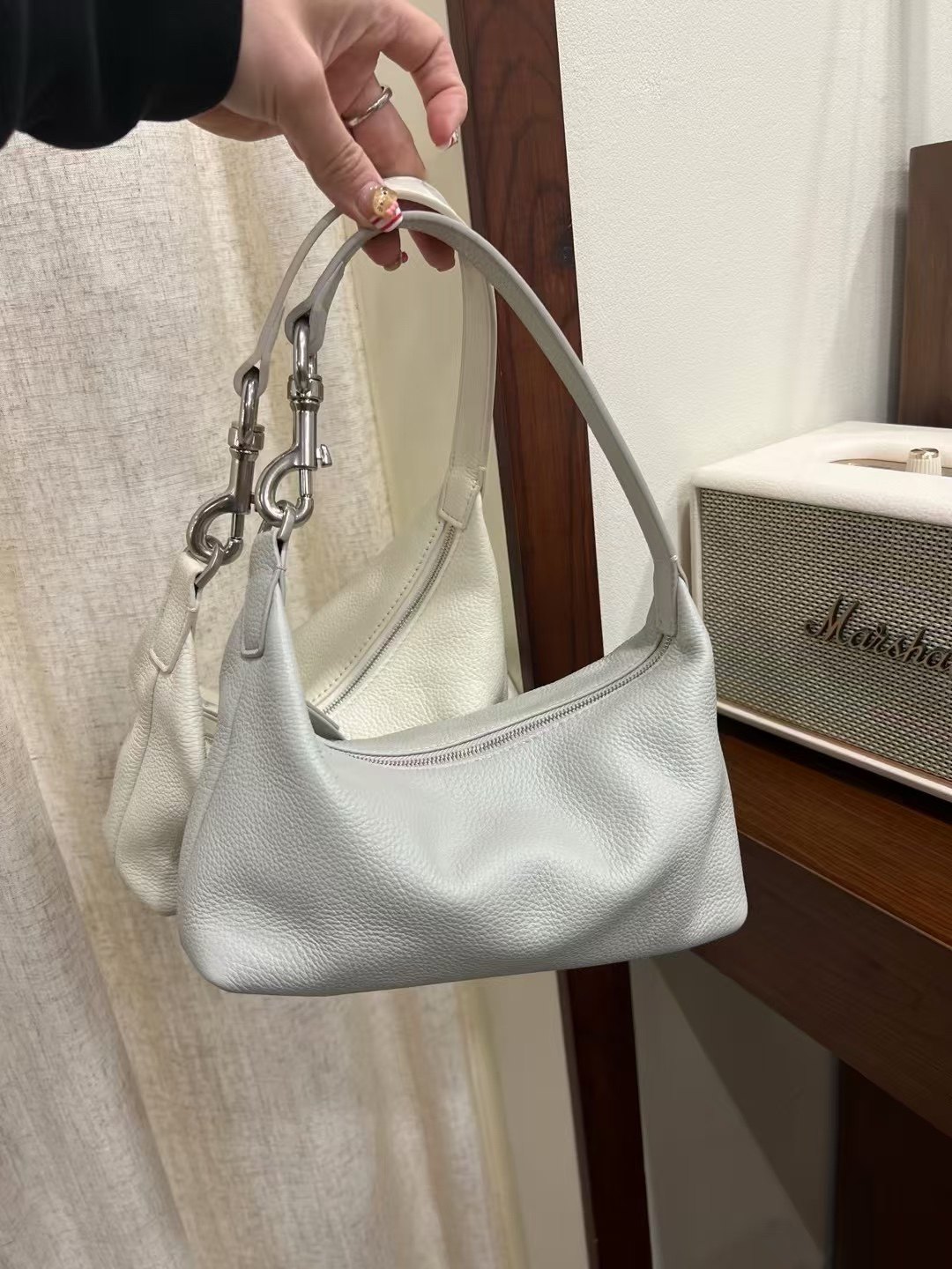 日韩简约自然牛皮锁扣hobo饭盒便当包手提腋下单肩斜挎女包百搭潮,淘宝优惠券,粉丝福利购,淘宝优惠卷