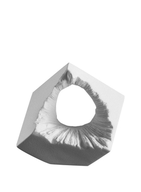 悦生活环球设计飞马几何体摆件