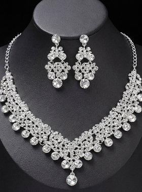 新娘高级感重工锁骨链套装