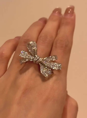 银色蝴蝶结戒指女小众设计感