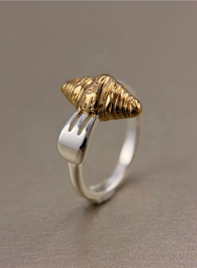 金色牛角包叉子戒指女2026新爆款