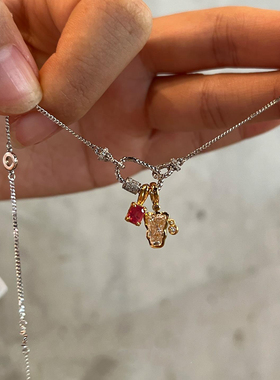 可爱小熊吊坠跑环项链女2025新款