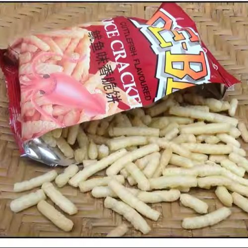 正宗新加坡玉美虾条16包*30克 鱿鱼味香脆饼非油炸膨化零食 - 图0