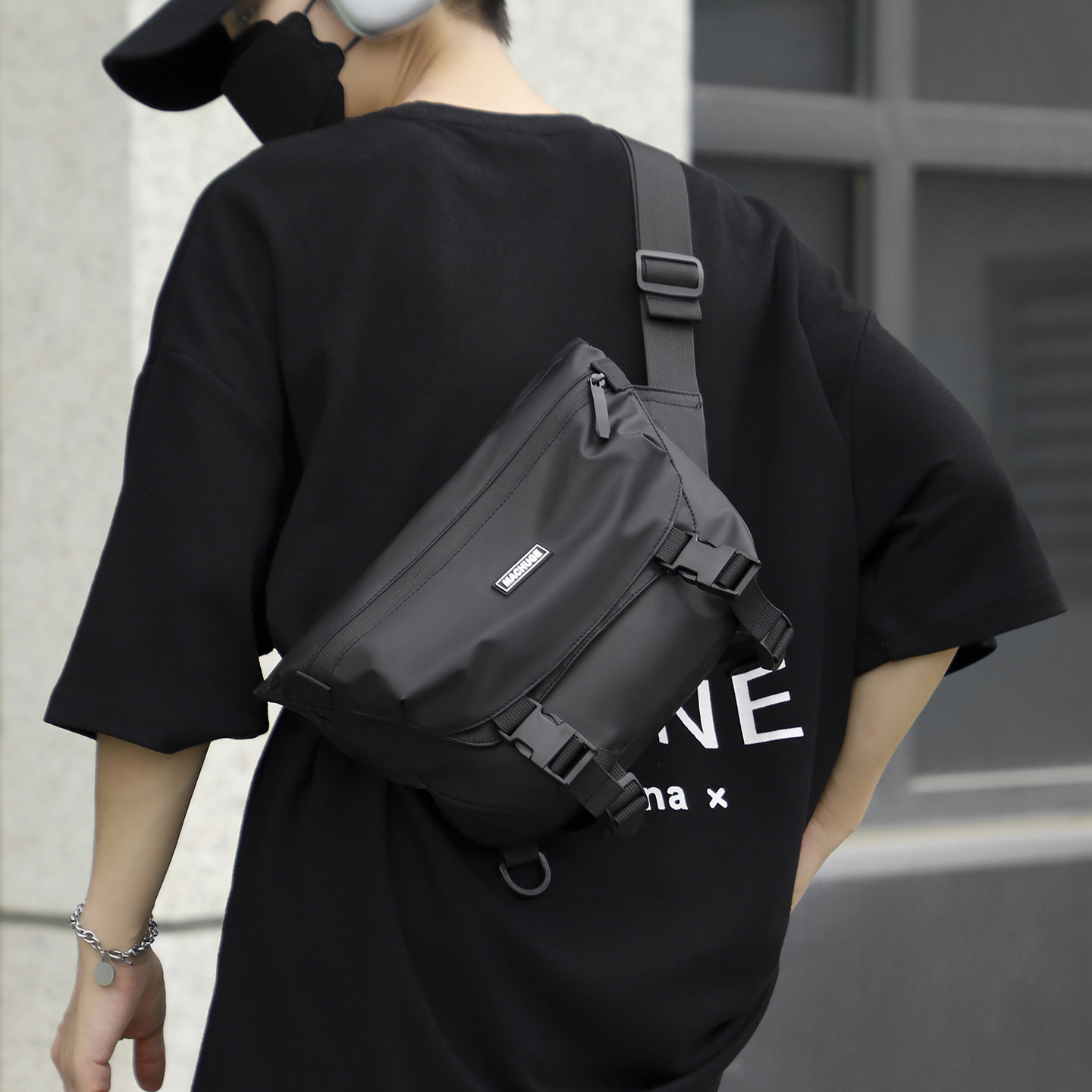 Stylish Crossbody Bag Functional Cycling Postman Backpack