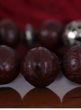 七宝传奇男女凤眼菩提子手串