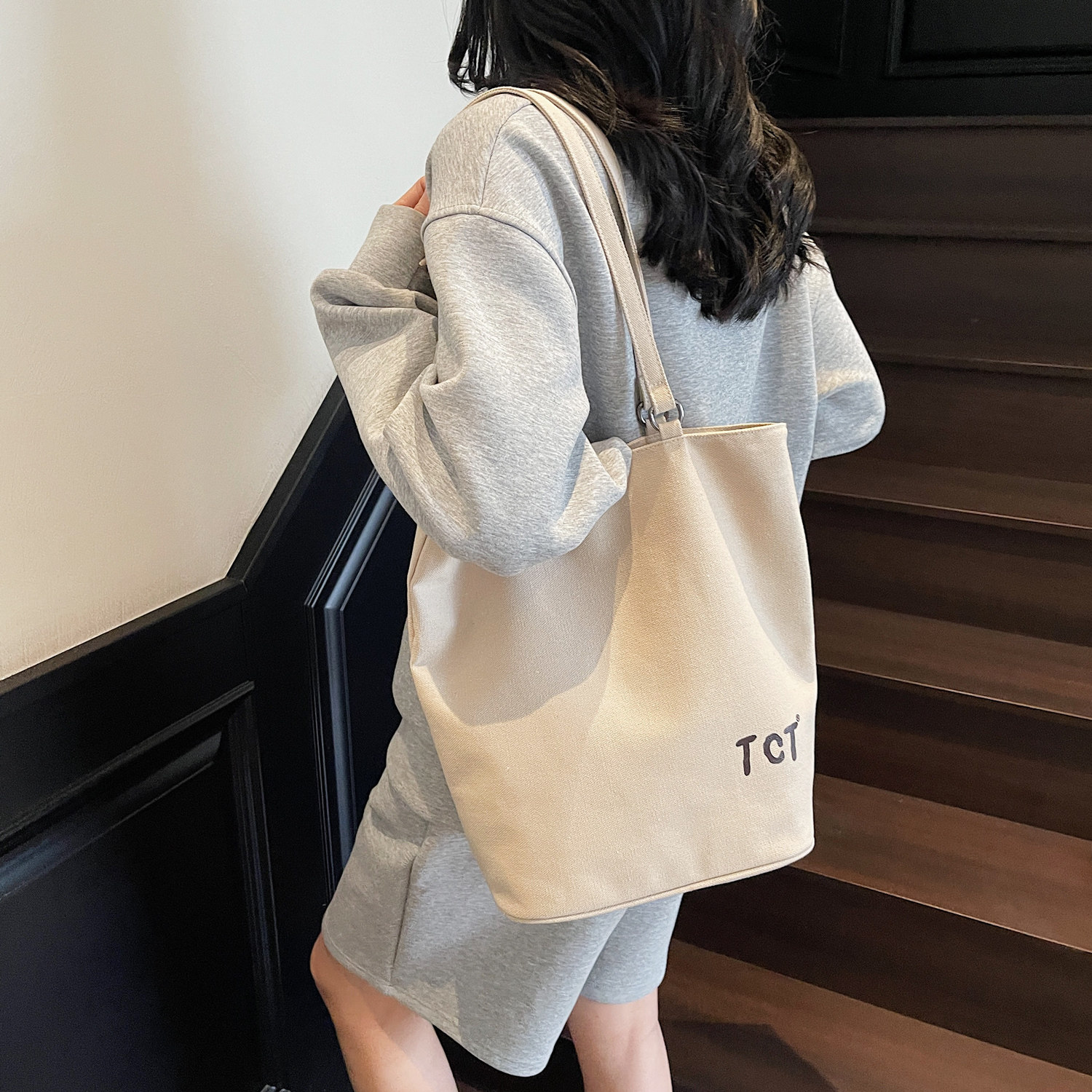 原创纯色加厚帆布包包女大容量简约休闲托特包学生上课通勤单肩包,淘宝优惠券,粉丝福利购,淘宝优惠卷