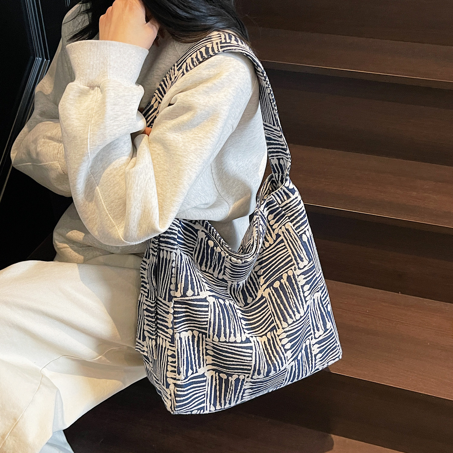 高级感格纹帆布包包女新款大容量时尚手提包休闲单肩包百搭斜挎包,淘宝优惠券,粉丝福利购,淘宝优惠卷