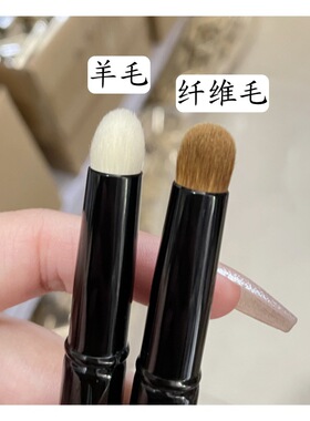羊毛圆头唇刷带盖子口红刷唇部晕染便携迷你沧州化妆刷
