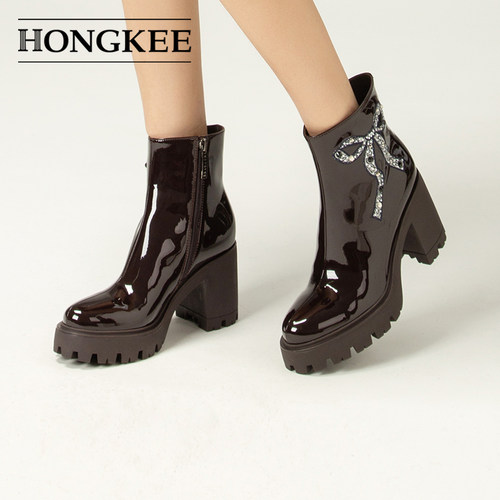 Hongkee/红科2025新款粗高跟女靴亮面时尚简约舒适小短靴H075M404 - 图3