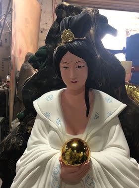 厂家直销树脂玻璃钢白蛇青蛇摆件