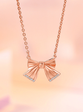 周六福项链女灵耀蝴蝶结链坠S925银高级感轻奢送女友节日礼物