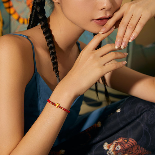 周六福黄金手绳手链定价女款红绳足金财运虎转运珠手饰送礼物官方 - 图2