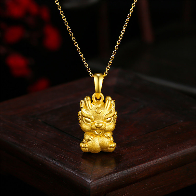 周六福黄金女足金定价福禄金龙挂坠 周六福颈饰