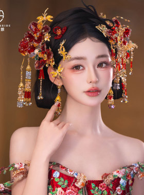 新中式复古婚礼秀禾服金色红色头饰大气古装汉服晨袍发簪结婚头饰