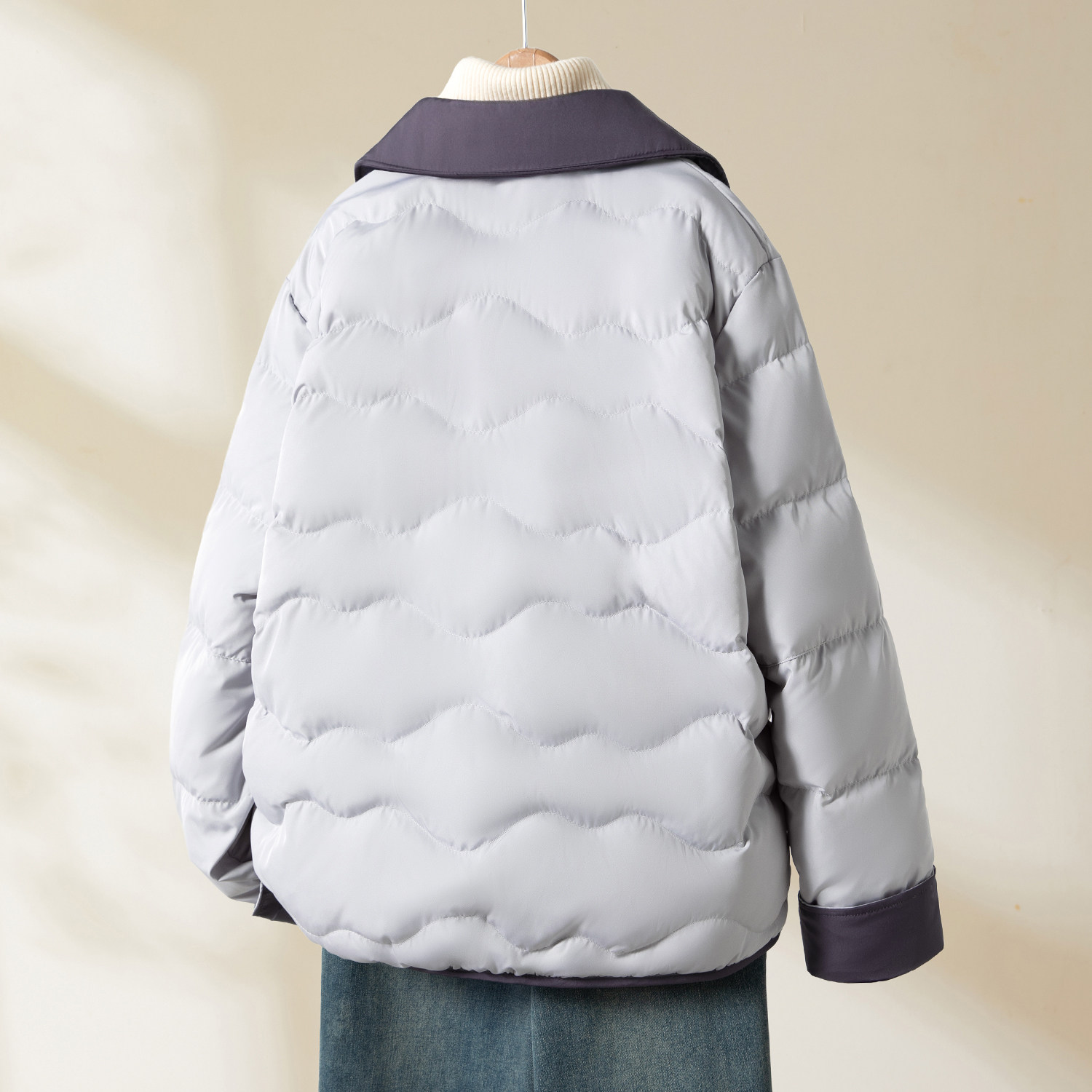 YBAI/亦白 25冬季新款时尚百搭保暖显瘦绗线撞色短款羽绒服外套女,淘宝优惠券,粉丝福利购,淘宝优惠卷