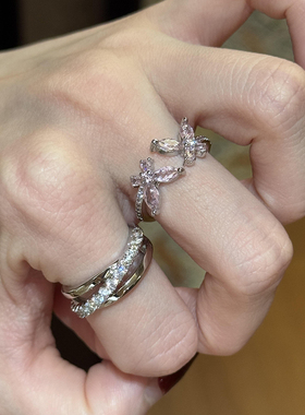 韩系高级感交错锆石蝴蝶戒指女