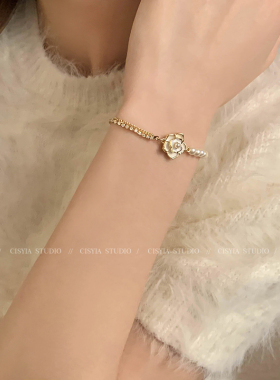 珍珠山茶花手链女款学生闺蜜首饰