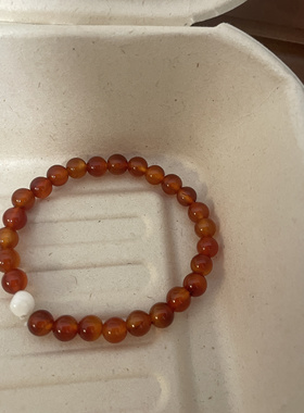 乔治姐姐/新中式小众设计感红玛瑙贝壳手串本命年简约高级感手链