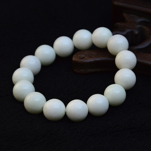 The same style as Xi'an Lantian Jade Bracelet Scenic Area