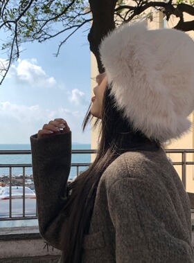 白色高级感仿貂毛皮草渔夫帽