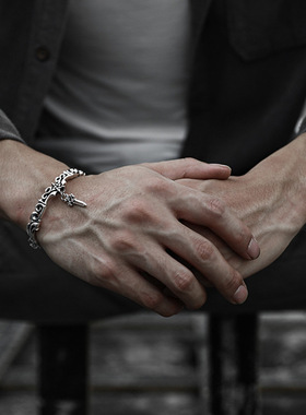 韩版S925纯银复古藤蔓手镯重工五角星雕花宝剑吊坠手环创意手饰