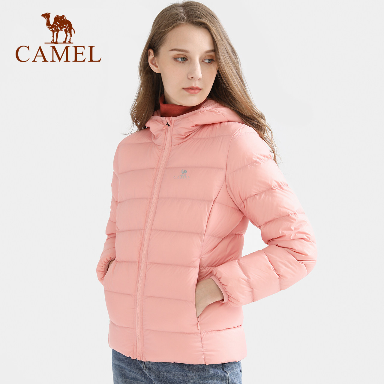 骆驼轻薄羽绒服女秋冬防风保暖连帽上衣白鸭绒薄款羽绒外套女