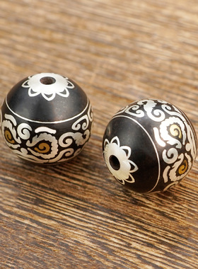 黑檀木镶银铜醒狮散珠配饰紫光檀