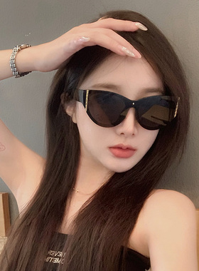 2025新款复古猫眼墨镜女款方圆脸大框显瘦高级感防紫外线太阳眼镜