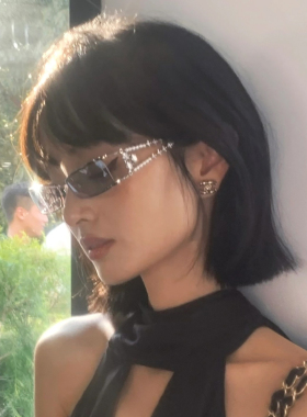 Y2K辣妹镶钻银色方框眼镜辣妹风网红同款高级感装饰女显脸小镜框