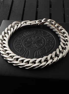 王嘉尔同款钛钢手链金