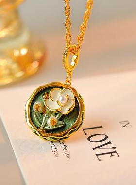 2025新款中古绿色油画风珍珠花朵滴釉项链法式宫廷复古风毛衣链女