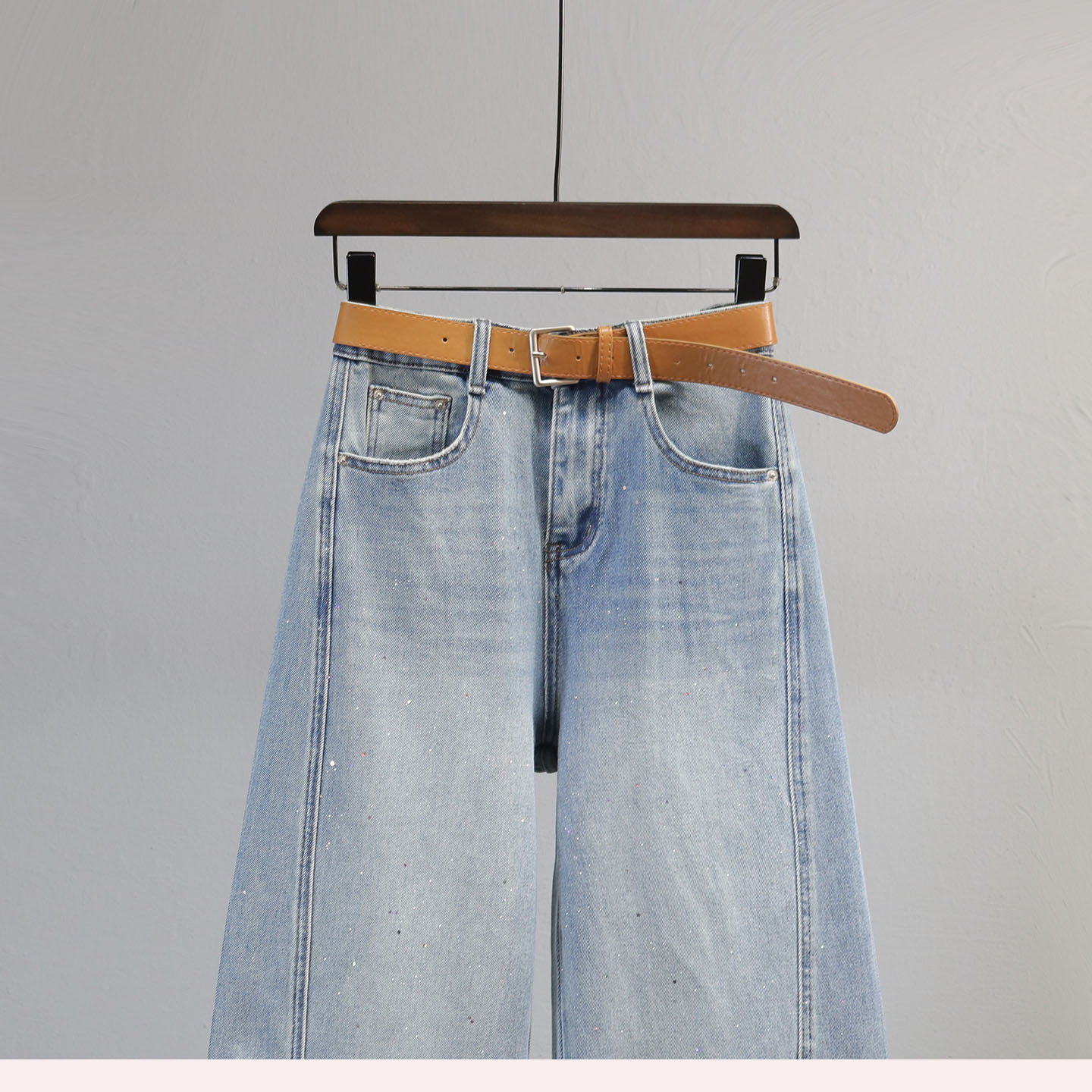 浅蓝色高腰烫钻弯刀牛仔裤女2026春夏新款宽松显瘦百搭休闲阔腿裤,淘宝优惠券,粉丝福利购,淘宝优惠卷