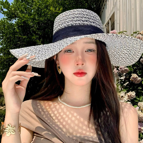 法式赫本风镂空草帽女高级感平顶礼帽大帽檐夏季海边度假防晒帽子 - 图0