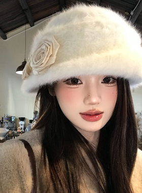 秋冬款白色花朵毛绒千金礼帽女雅