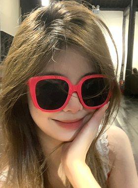 玫红色方框墨镜女2025新款高级感